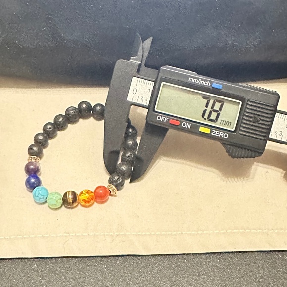 Multicolor 7 stone chakra stretchy bracelet w/black lava stones - Picture 16 of 16